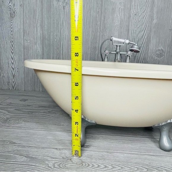 American Girl 18” Claw Foot Bath Tub with Shower Bubbles pretend play set bath - Picture 9 of 12